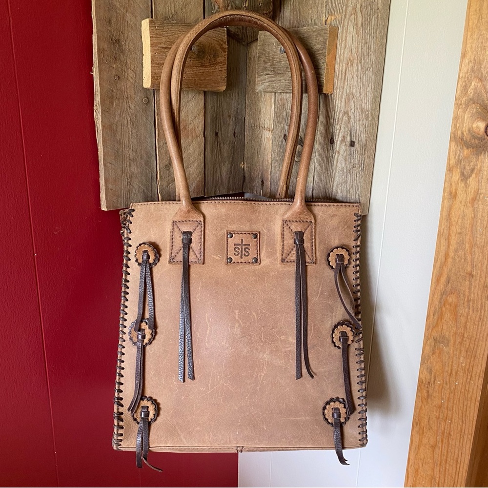 STS Ranch Wear Leather Tote